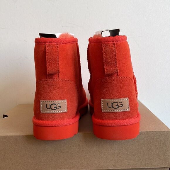 UGG Classic Mini II Boots Hazard Orange USA Women Size 6/UK 4/EU 37 - Picture 13 of 15